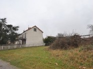 City / village house Epinac