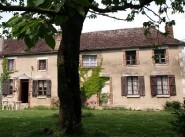 City / village house Hery