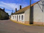 Real estate Villeneuve La Guyard